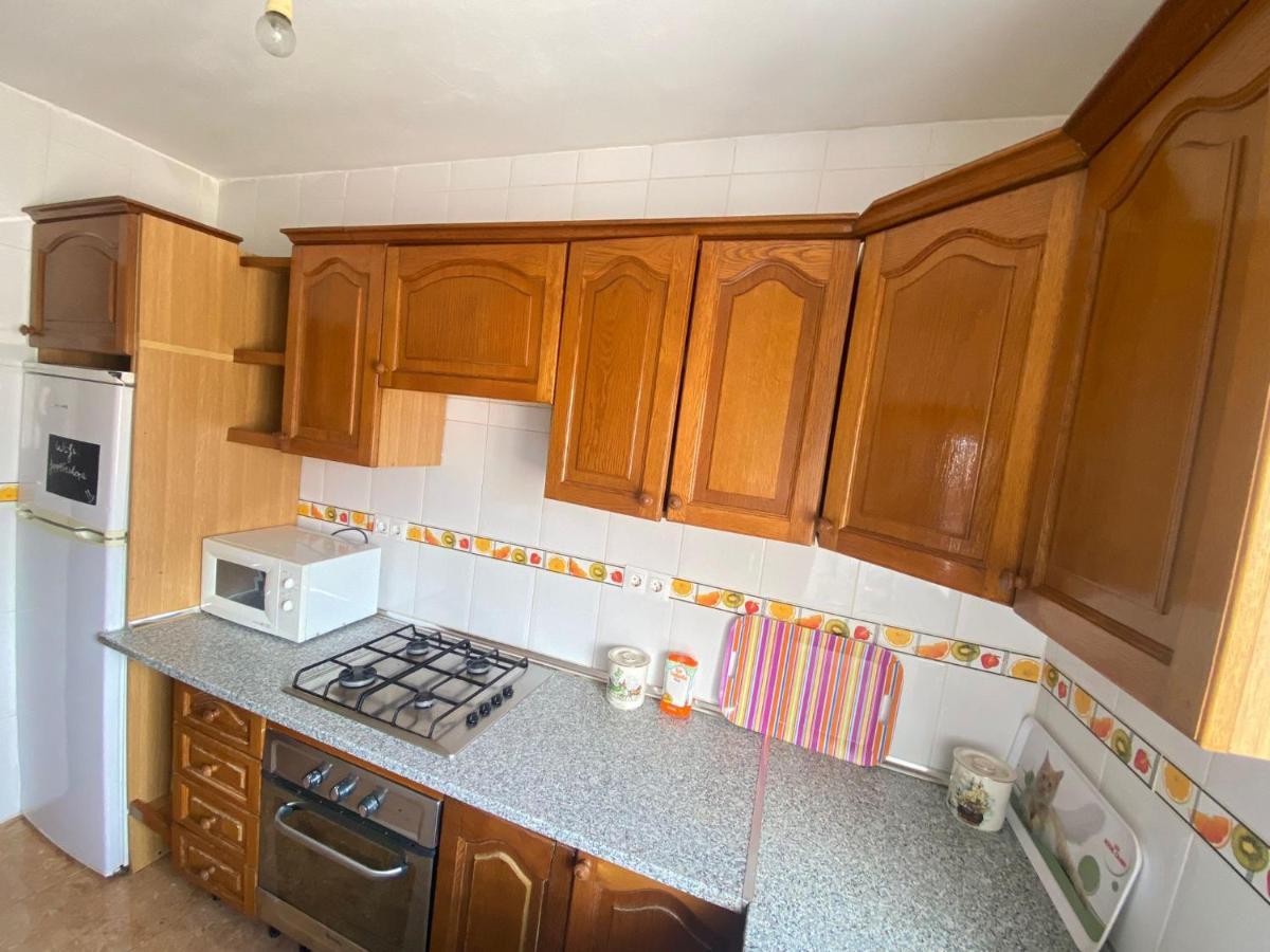 AMPLIO y CÉNTRICO APARTAMENTO CON APARCAMIENTO GRATUITO ALREDEDOR Fuengirola Esterno foto