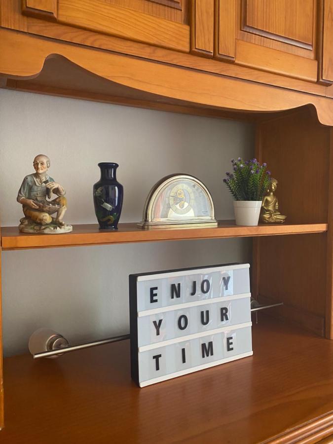 AMPLIO y CÉNTRICO APARTAMENTO CON APARCAMIENTO GRATUITO ALREDEDOR Fuengirola Esterno foto