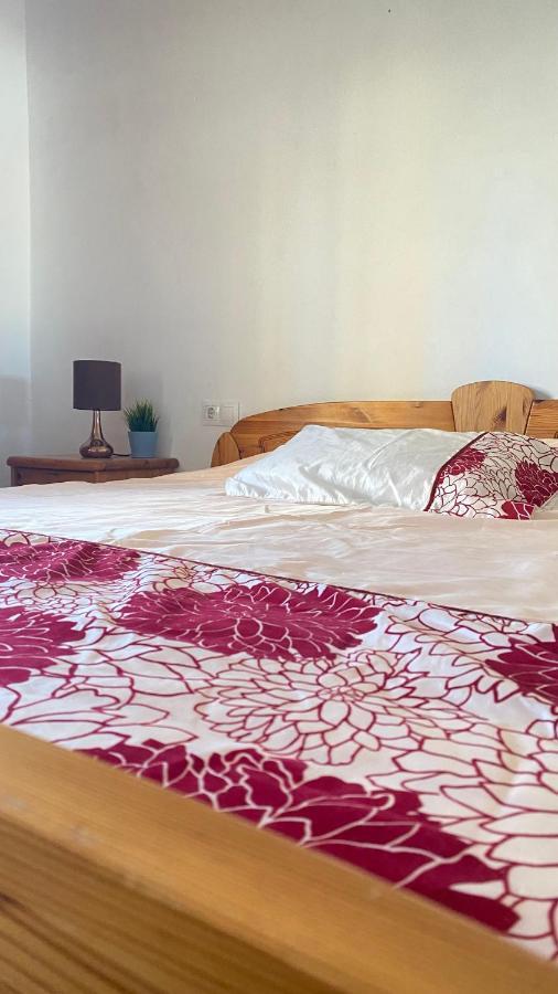 AMPLIO y CÉNTRICO APARTAMENTO CON APARCAMIENTO GRATUITO ALREDEDOR Fuengirola Esterno foto